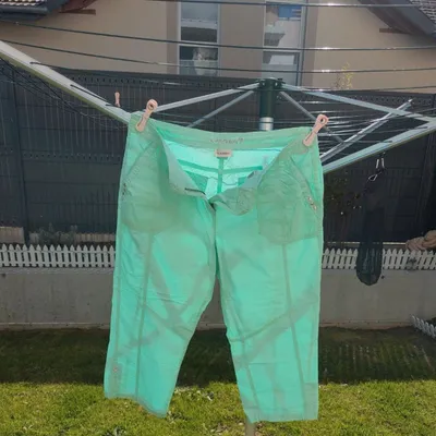 Pantacourt neuf vert menthe 